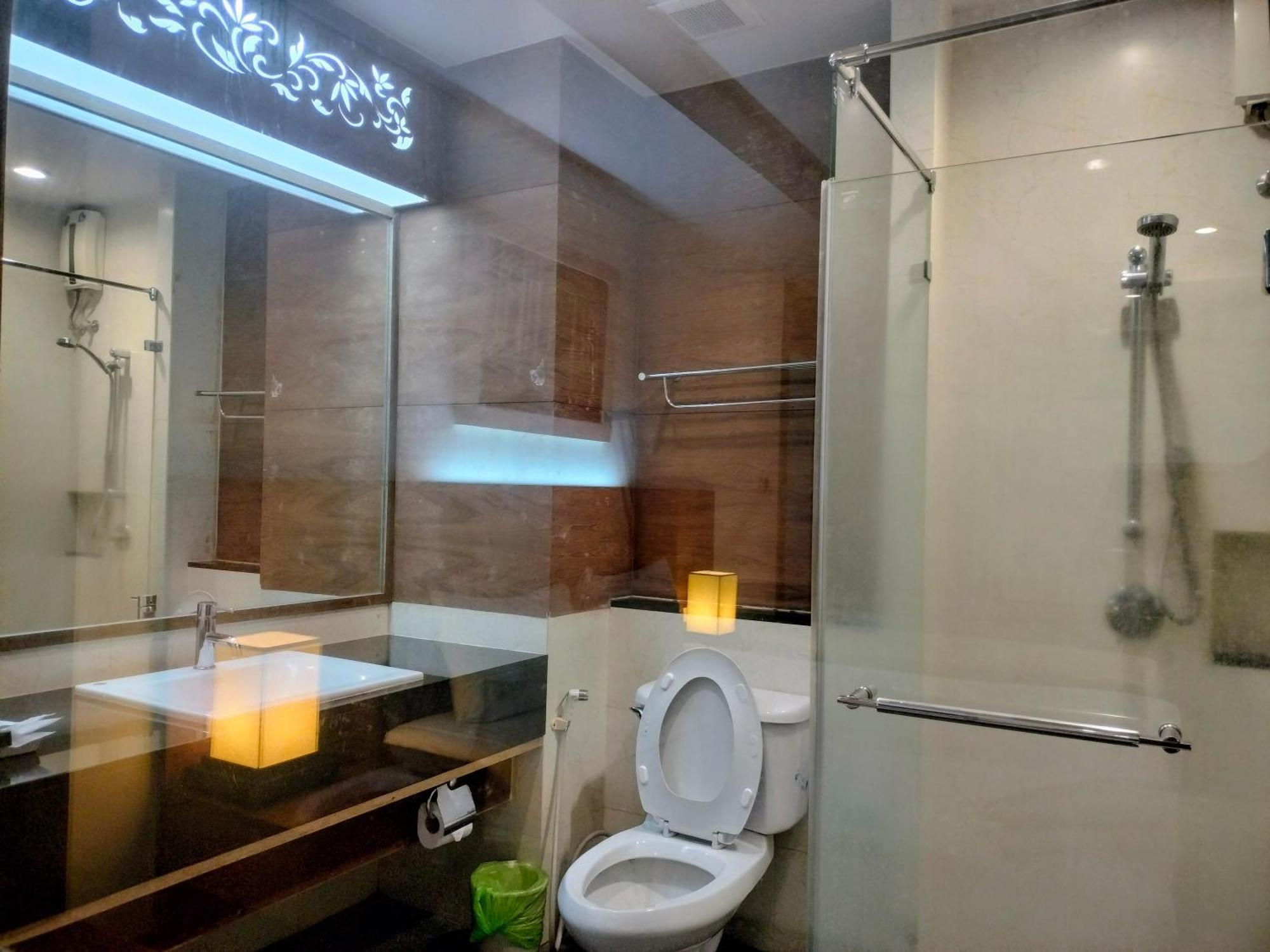 Baan Saikao Plaza Hotel & Service Apartment Koh Chang Exterior foto