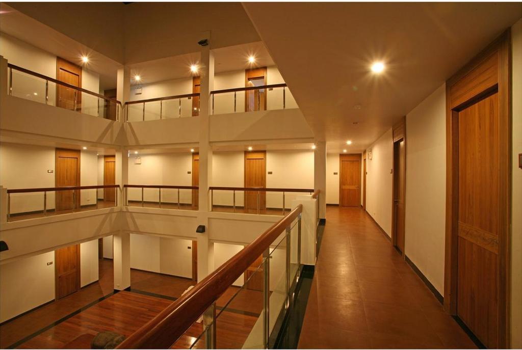Baan Saikao Plaza Hotel & Service Apartment Koh Chang Exterior foto